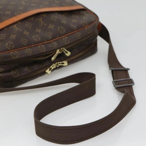 LOUIS VUITTON Monogram Reporter GM Shoulder Bag - Picture 6 of 15